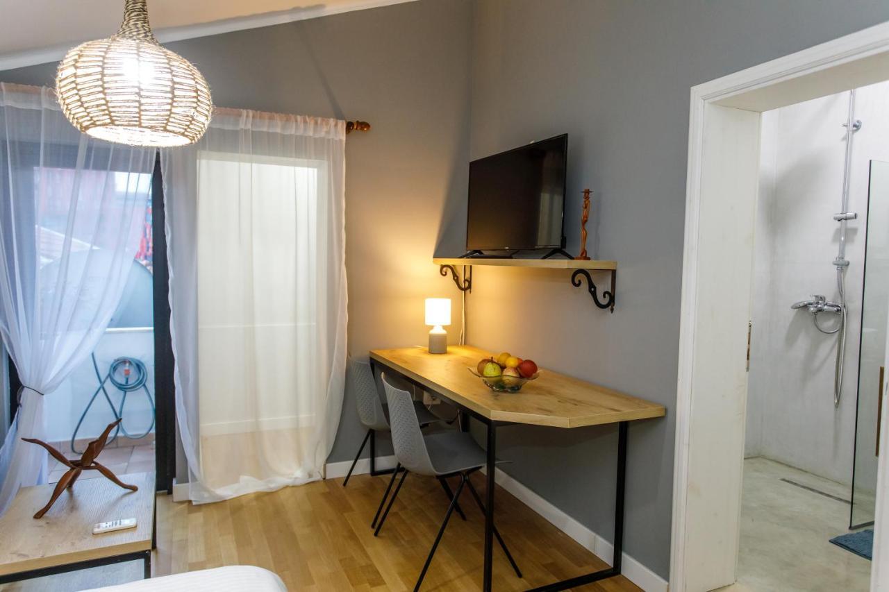 Studio Apartments Villa 24 Tirana Bagian luar foto